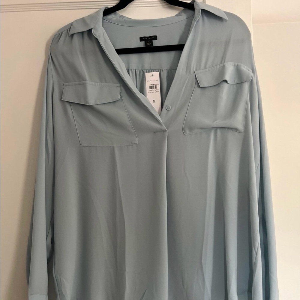 Ann Taylor never worn blouse